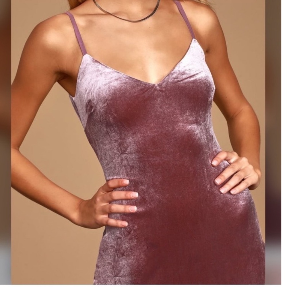 Lulus Mauve Purple Velvet Mermaid Maxi Dress Cutout Back Formal Gown size M - Picture 2 of 5